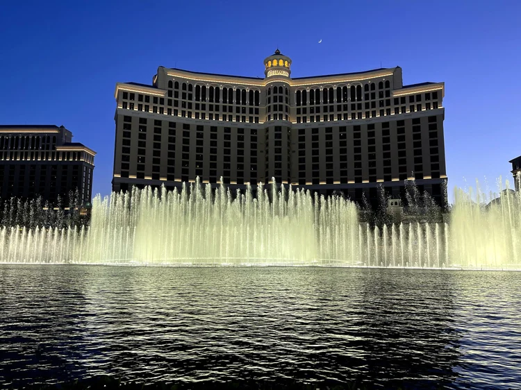 The Bellagio fountains in Las Vegas at dusk